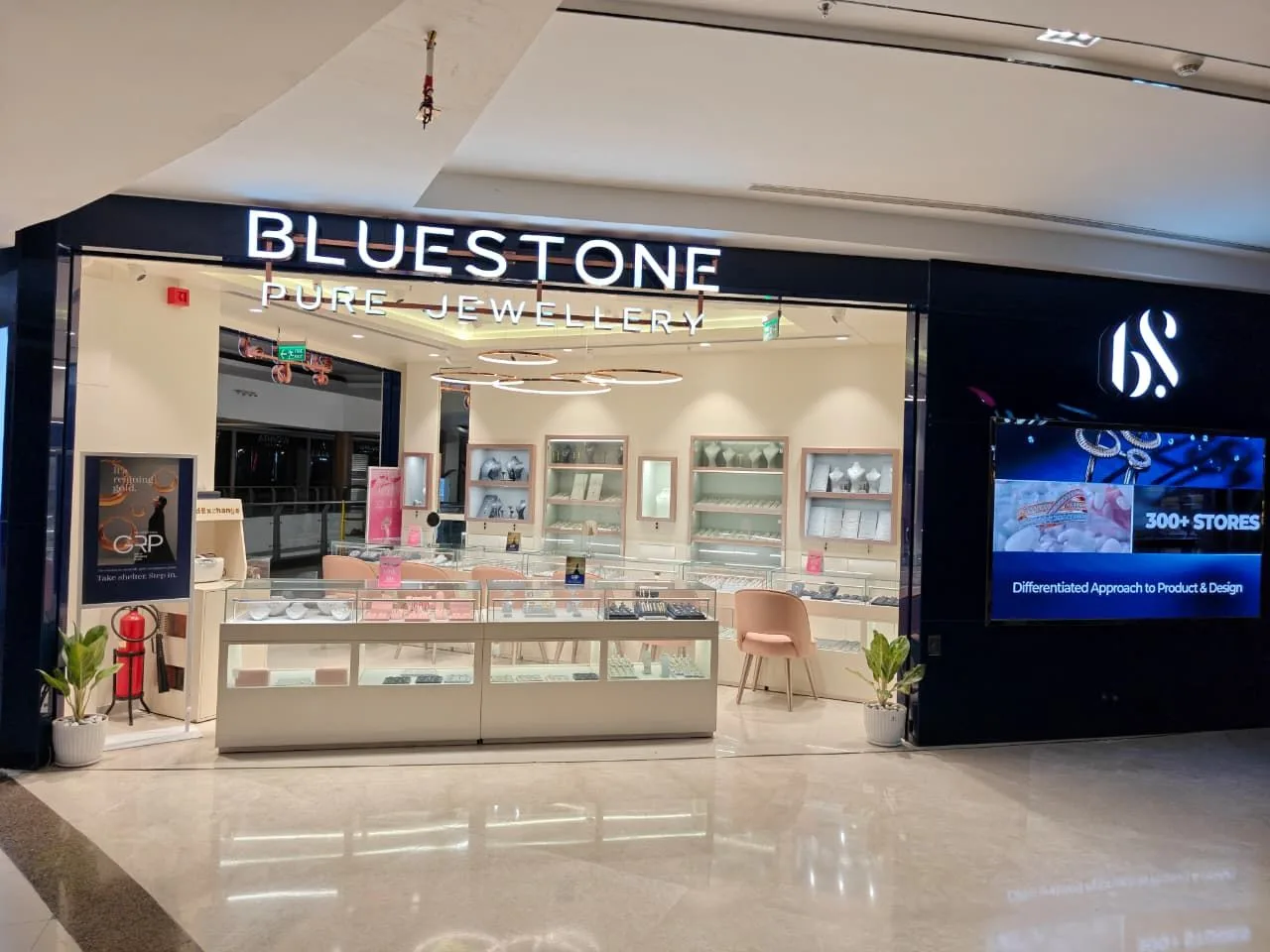 Bluestone Jewellery | Inorbit Mall Men & Kids, Hyderabad