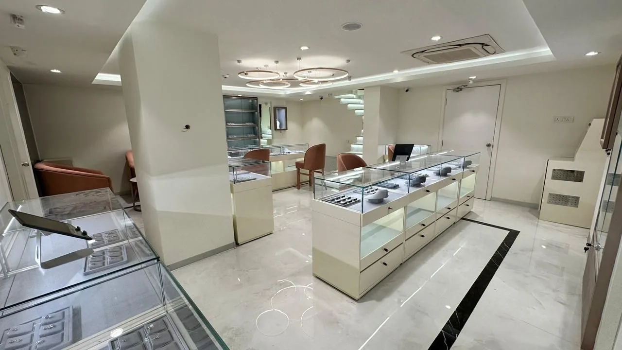 BlueStone Jewellery Apsara Road, Jammu