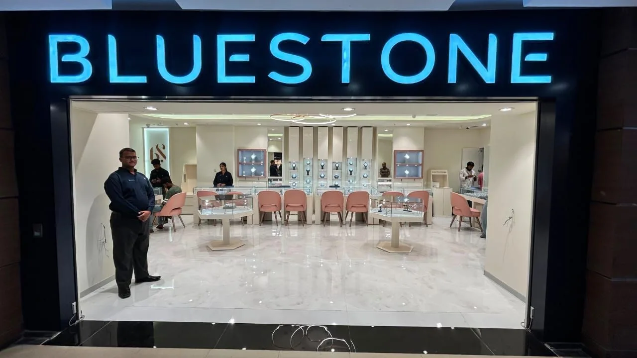BlueStone Jewellery Lake Mall, Kolkata
