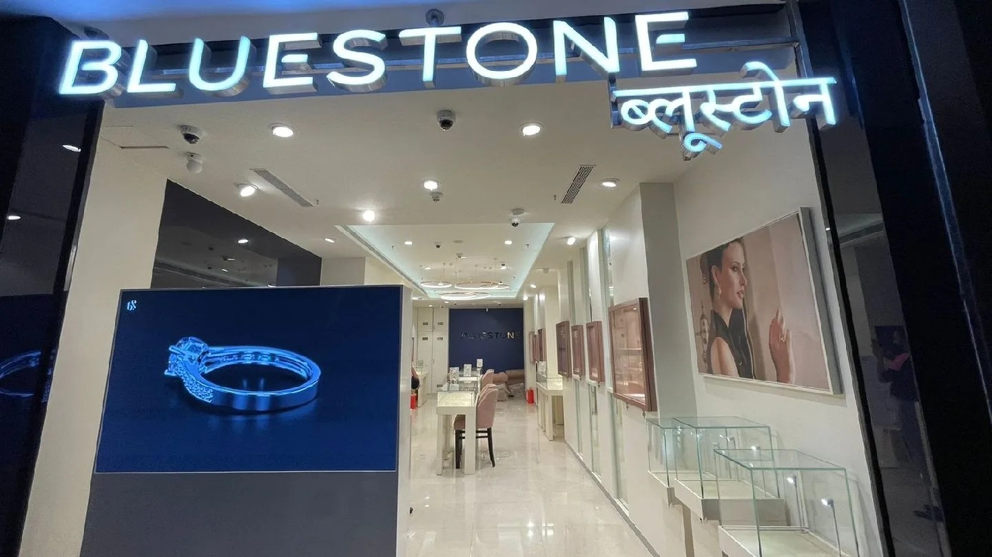 BlueStone Jewellery Infiniti Mall, Mumbai