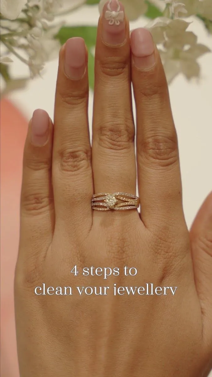 BlueStone Jewellery Bungalow Road - Kamla Nagar