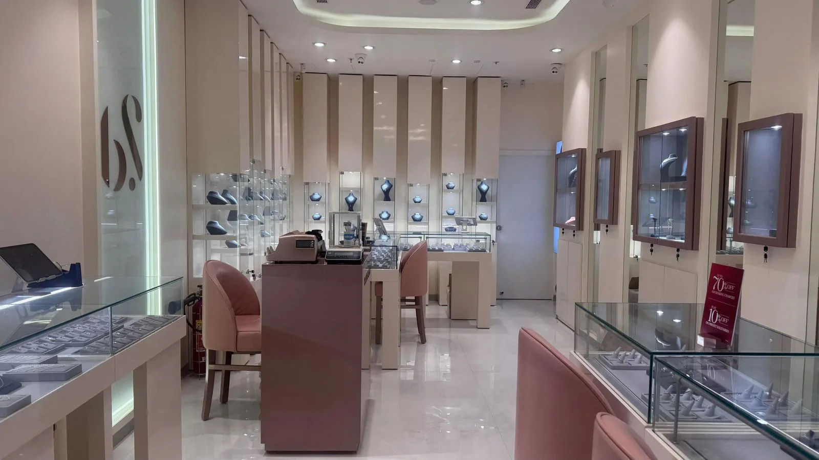 BlueStone Jewellery DLF Midtown, New Delhi