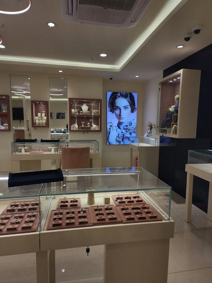 BlueStone Jewellery MG Road, Goa