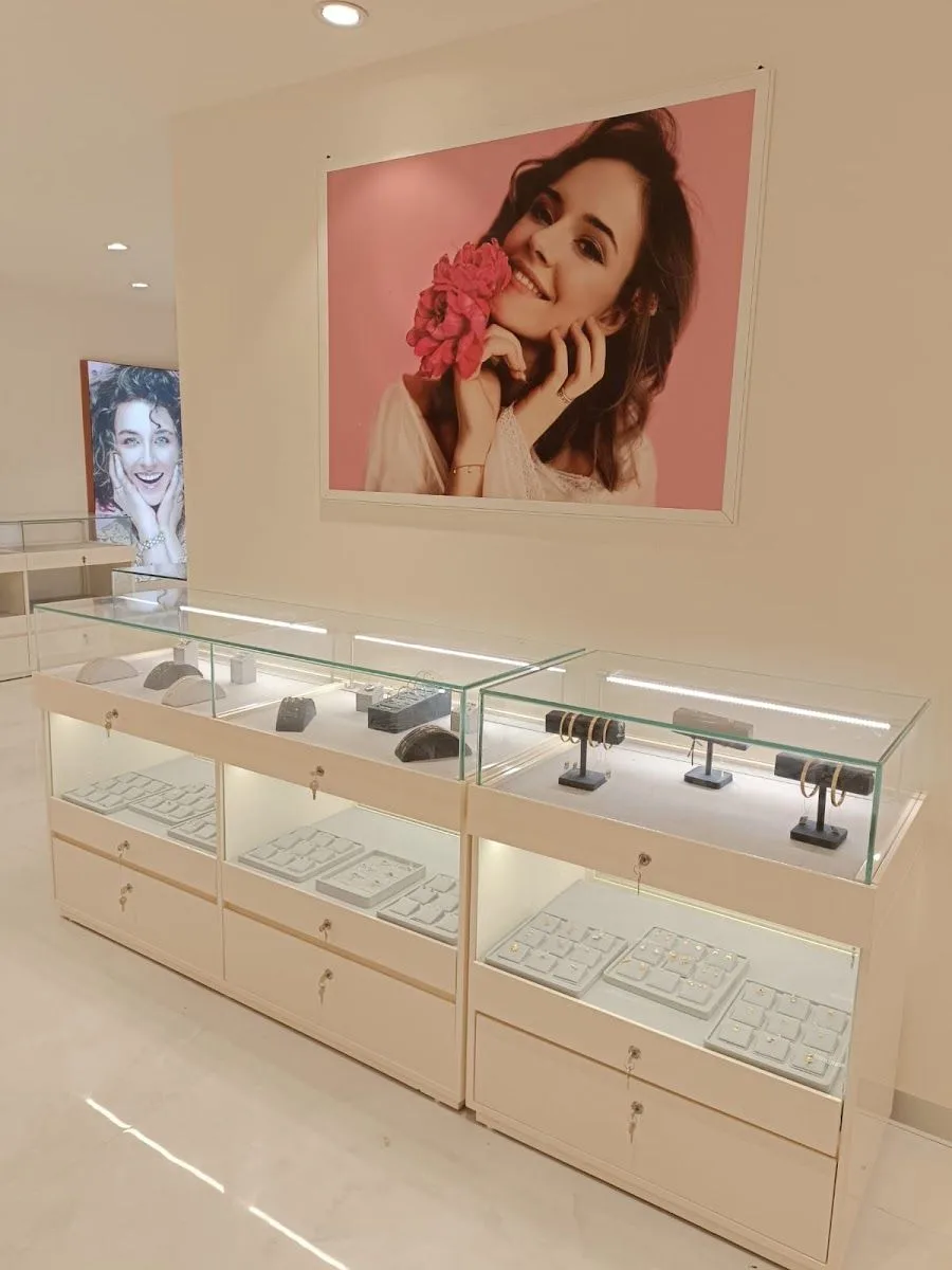 BlueStone Jewellery Bailey Road, Patna