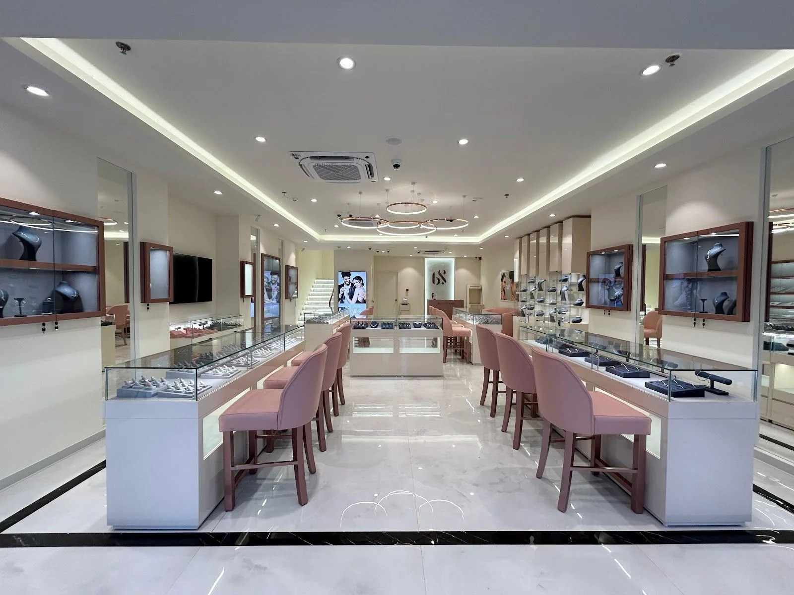 BlueStone Jewellery Yagnik Road, Rajkot