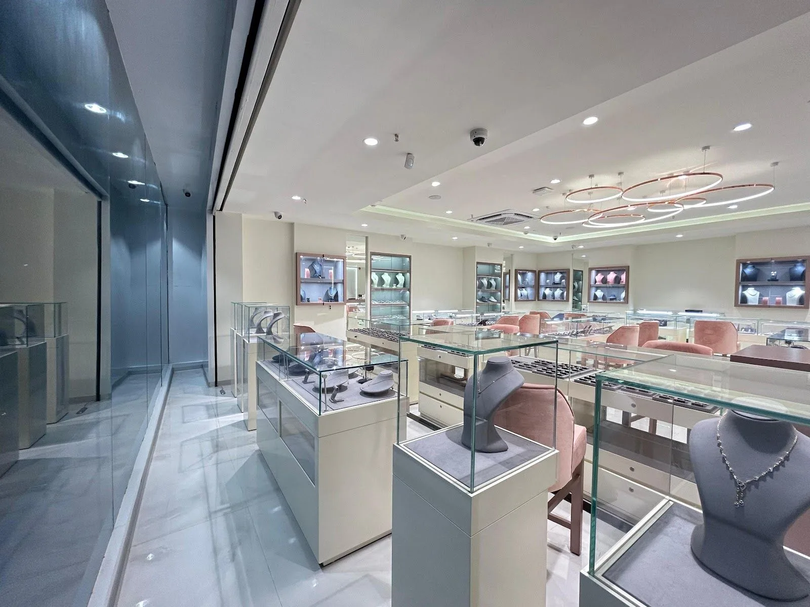BlueStone Jewellery Ghod Dhod Road, Surat