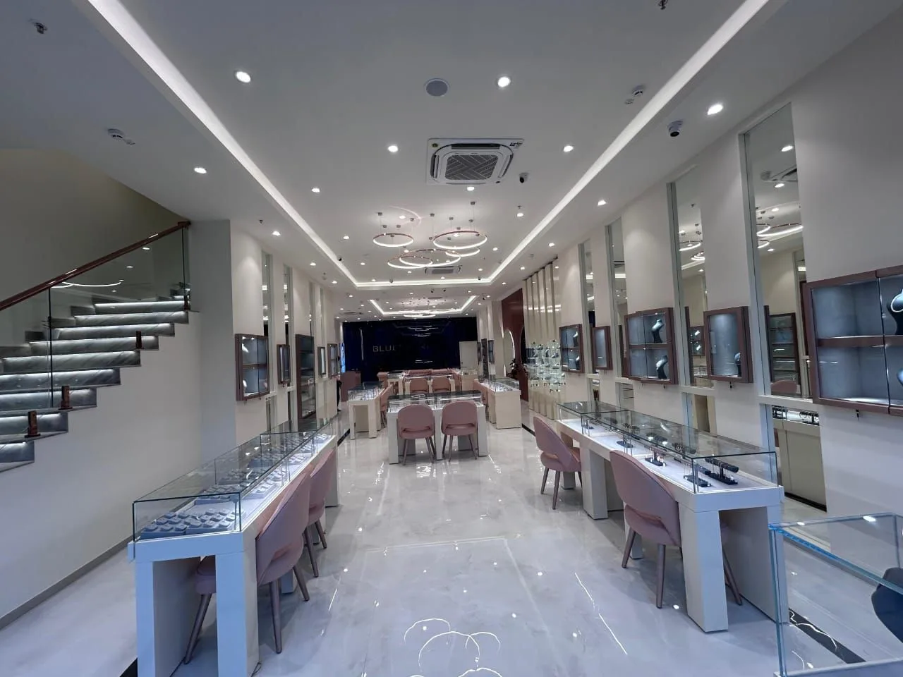 BlueStone Jewellery Varachha Road, Surat